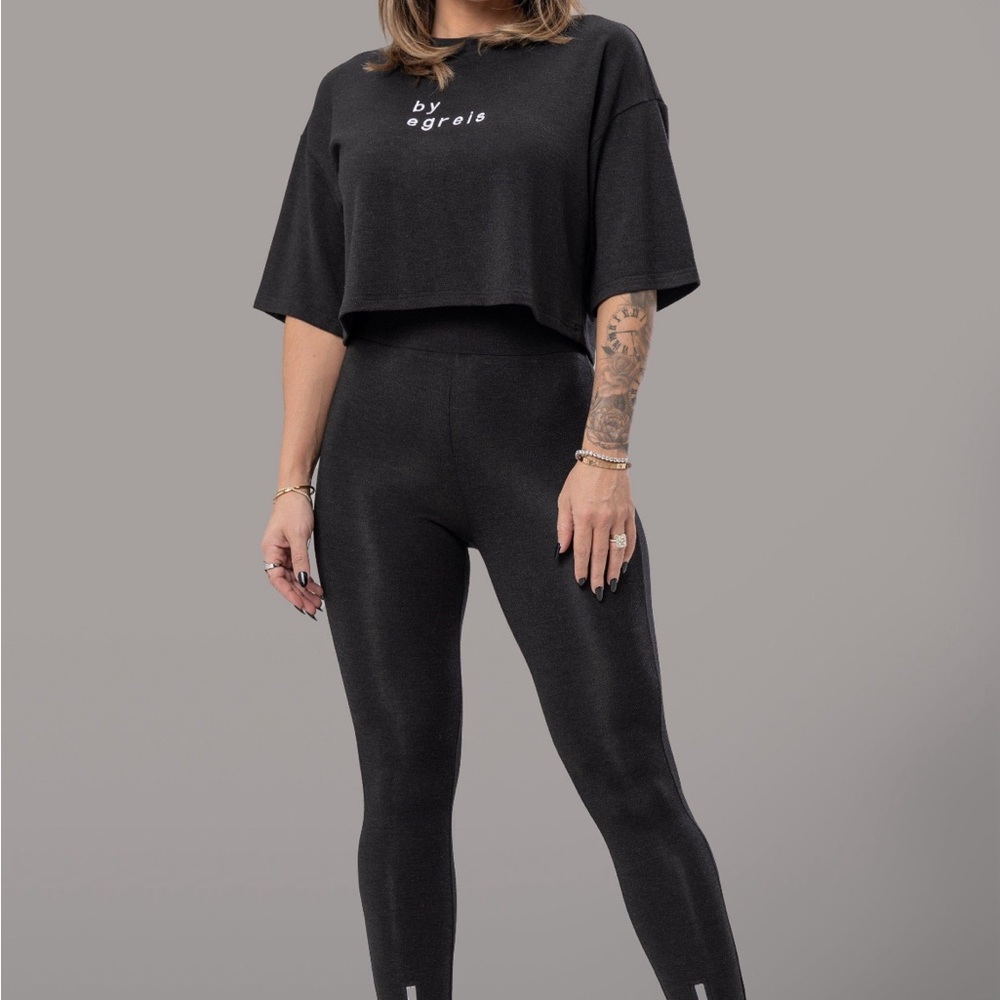 NWT Byegreis Large 2 piece set. - Picture 4 of 10